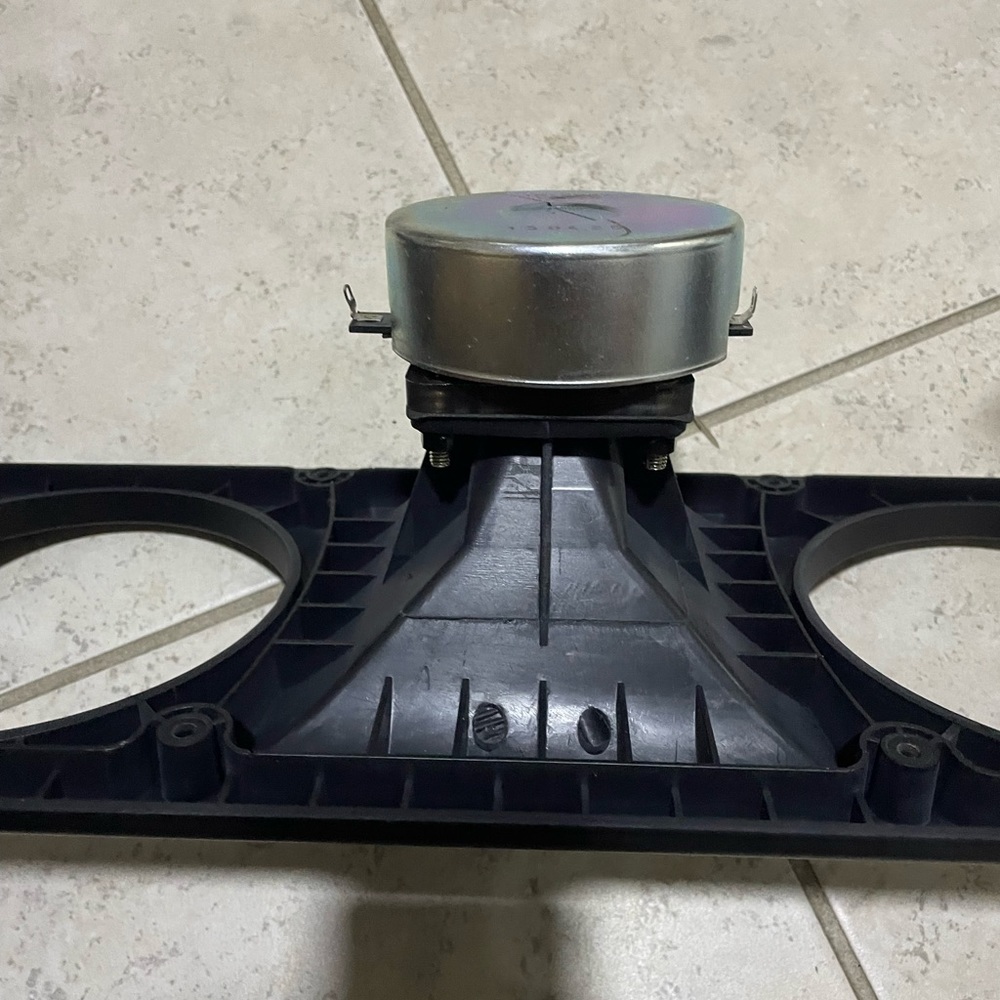 Klipsch Episode center speaker Front Panel With Tweeter